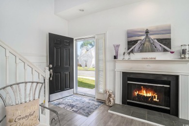 LARGE FAIRWAY OAKS UNIT ON THE POND! This townhouse-style condo on  in South Carolina - for sale on GolfHomes.com, golf home, golf lot