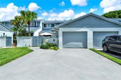 Stunning fully renovated 3-bed, 2-bath townhouse in The on Jim McLean Signature Course in Florida - for sale on GolfHomes.com, golf home, golf lot