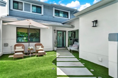 Stunning fully renovated 3-bed, 2-bath townhouse in The on Jim McLean Signature Course in Florida - for sale on GolfHomes.com, golf home, golf lot