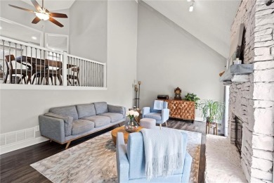 Move-in ready with soaring vaulted ceilings and an abundance of on Lakewood Oaks Golf Club, Ltd. in Missouri - for sale on GolfHomes.com, golf home, golf lot
