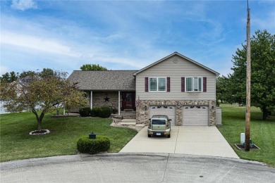 Welcome home!! Enjoy direct access to the golf course right from on The Granite City Park District Legacy Golf Course in Illinois - for sale on GolfHomes.com, golf home, golf lot