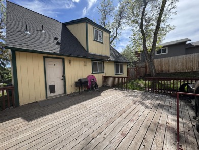 Charming Bungalow In Prime Location! Welcome to your beautifully on Harbor Links Golf Course in Oregon - for sale on GolfHomes.com, golf home, golf lot