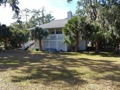 Recently updated custom home overlooking the golf course in on The Plantation Course At Edisto in South Carolina - for sale on GolfHomes.com, golf home, golf lot