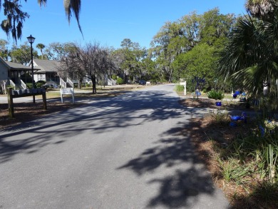 Recently updated custom home overlooking the golf course in on The Plantation Course At Edisto in South Carolina - for sale on GolfHomes.com, golf home, golf lot