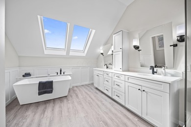 Welcome to 5877 Tarton Circle S in Muirfield Village. Offering a on Country Club At Muirfield Village in Ohio - for sale on GolfHomes.com, golf home, golf lot