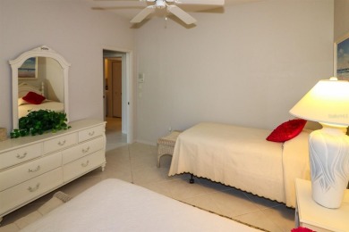 WONDERFUL LOCATION FOR THIS LARGE WATERFRONT HOME IN THE GATED on Bobcat Trail Golf Club in Florida - for sale on GolfHomes.com, golf home, golf lot