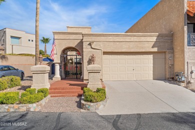 Escape to a tranquil oasis in this stunning 3 bedroom, 3 on Skyline Country Club in Arizona - for sale on GolfHomes.com, golf home, golf lot