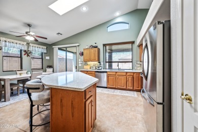 Beautifully furnished 2 bed, 2 bath home in the 55+ golf course on Arizona Traditions Golf Club in Arizona - for sale on GolfHomes.com, golf home, golf lot