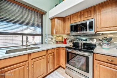 Beautifully furnished 2 bed, 2 bath home in the 55+ golf course on Arizona Traditions Golf Club in Arizona - for sale on GolfHomes.com, golf home, golf lot