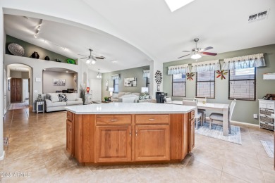 Beautifully furnished 2 bed, 2 bath home in the 55+ golf course on Arizona Traditions Golf Club in Arizona - for sale on GolfHomes.com, golf home, golf lot