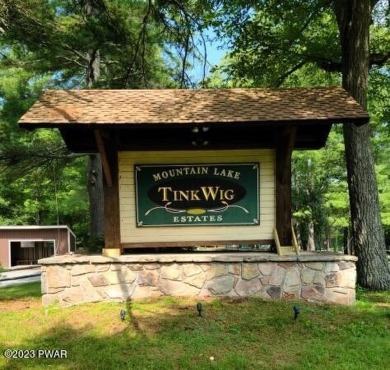 If you are looking for a beautiful and quiet setting surrounded on Woodloch Springs Country Club in Pennsylvania - for sale on GolfHomes.com, golf home, golf lot