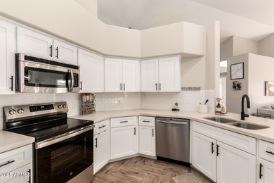 Discover the perfect blend of beauty, convenience and community on Red Mountain Ranch Country Club in Arizona - for sale on GolfHomes.com, golf home, golf lot