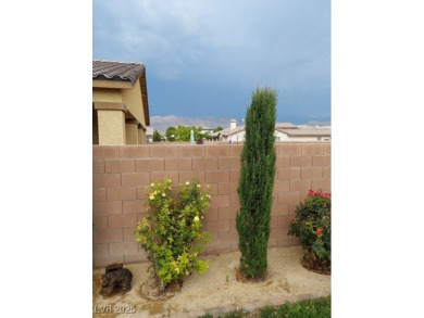 Welcome to this charming 3-bedroom, 2-bathroom home in the on Mountain Falls Golf Course in Nevada - for sale on GolfHomes.com, golf home, golf lot