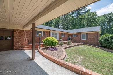 Exceptional Home in Prestigious Brook Valley.
Welcome to this on Brook Valley Country Club in North Carolina - for sale on GolfHomes.com, golf home, golf lot