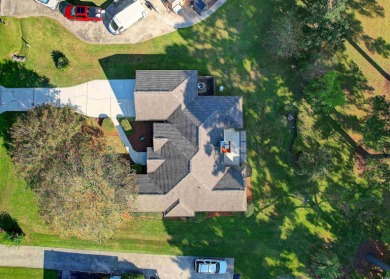 Welcome to 31 Haig Ct., a beautifully built and maintained on Wedgefield Plantation Golf Club in South Carolina - for sale on GolfHomes.com, golf home, golf lot