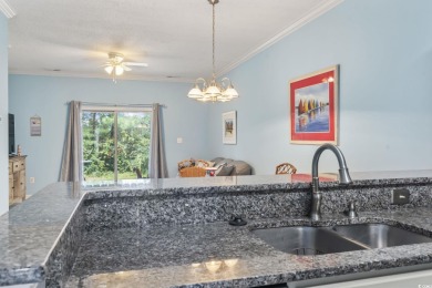 Immaculately kept 3BR/2.5BA end-unit townhouse-style condo in on Glen Dornoch Waterway Golf Links in South Carolina - for sale on GolfHomes.com, golf home, golf lot