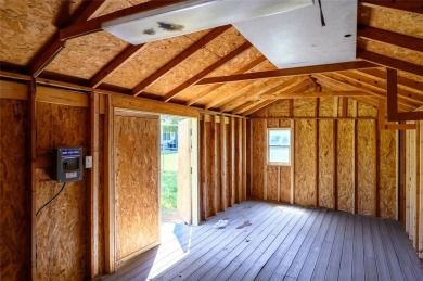 Investor & Project Seeker's Opportunity Knocks in Lake Kiowa on Lake Kiowa Golf Course in Texas - for sale on GolfHomes.com, golf home, golf lot
