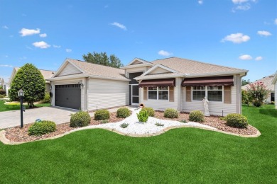 * PRICED TO SELL | BOND PAID | NEWER ROOF  HWH (2020) *
Live the on The Links of Spruce Creek in Florida - for sale on GolfHomes.com, golf home, golf lot