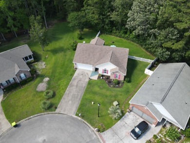 271 Sienna Drive is a wonderful home on one of the largest lots on Palmetto Greens Golf and Country Club in South Carolina - for sale on GolfHomes.com, golf home, golf lot