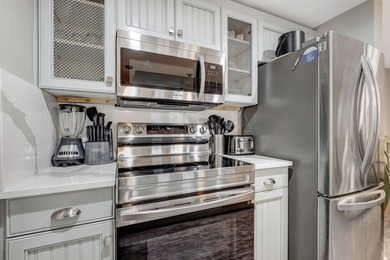 Perfectly positioned in Observation Point, this fully furnished on Sandestin Golf and Beach Resort - Raven in Florida - for sale on GolfHomes.com, golf home, golf lot