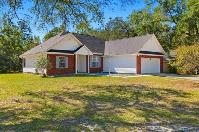 Welcome to this beautifully maintained 3-bedroom, 2-bathroom on Wildwood Country Club in Florida - for sale on GolfHomes.com, golf home, golf lot