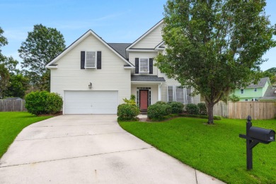 Imagine coming home to 142 Dominion Court, tucked on a quiet on Shadowmoss Plantation Golf Club in South Carolina - for sale on GolfHomes.com, golf home, golf lot