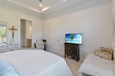 Welcome to easy, one-level living in the desirable Scottmoor on Halifax Plantation Golf Club in Florida - for sale on GolfHomes.com, golf home, golf lot