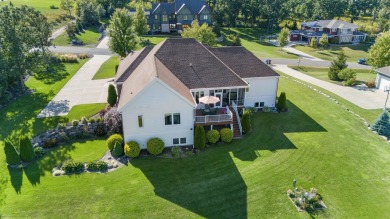 Welcome to this Charming 3 Bed, 3.5 Bath Home in Cherry Wood on Tumbledown Trails Golf Course in Wisconsin - for sale on GolfHomes.com, golf home, golf lot