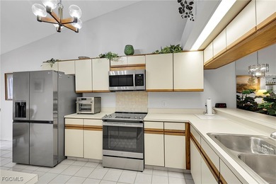 JUST LISTED Don't waste any time to check out Cross Creek on Cross Creek Country Club in Florida - for sale on GolfHomes.com, golf home, golf lot