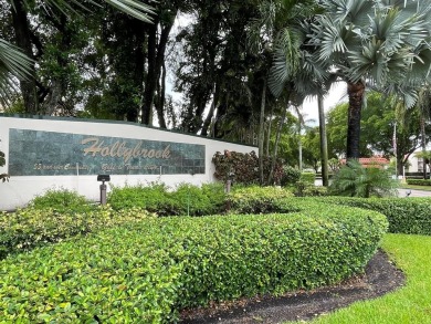 Well maintained updated 2/2 55+ condo, first floor with serene on Hollybrook Golf and Tennis Club  in Florida - for sale on GolfHomes.com, golf home, golf lot