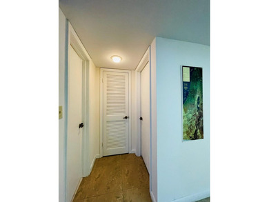 Well maintained updated 2/2 55 plus condo, first floor with on Hollybrook Golf and Tennis Club  in Florida - for sale on GolfHomes.com, golf home, golf lot