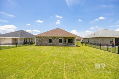 Spacious 2117 sq. ft., 4 bedroom, 3 bath brick home in great on Glenlakes Golf Club in Alabama - for sale on GolfHomes.com, golf home, golf lot