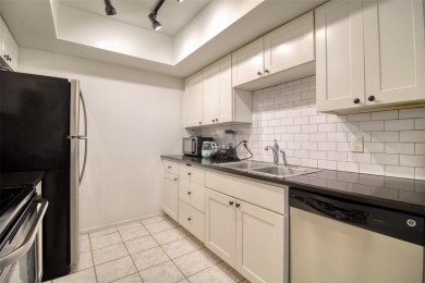 Spacious and bright describes this delightful 3 bedroom, 2 on Clearwater Executive Golf Course in Florida - for sale on GolfHomes.com, golf home, golf lot