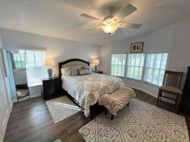 Absolutely stunning 2-bd, 2-ba home with modern updates & a on Del Tura Golf and Country Club in Florida - for sale on GolfHomes.com, golf home, golf lot