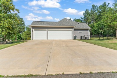 Step into this stunning custom-built home located in the highly on Isabella Golf Course  in Arkansas - for sale on GolfHomes.com, golf home, golf lot