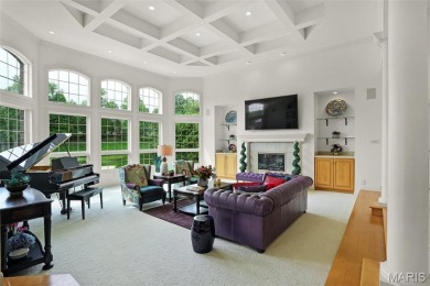 ELEGANT & WELL-MAINTAINED ranch home on Sunset Hills Country on Sunset Hills Country Club in Illinois - for sale on GolfHomes.com, golf home, golf lot