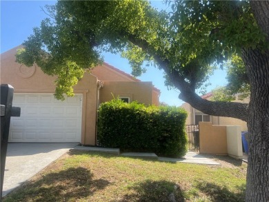 Charming 2 bedroom , 2 bath home nestled in a desirable on The Country Club At Soboba Springs in California - for sale on GolfHomes.com, golf home, golf lot
