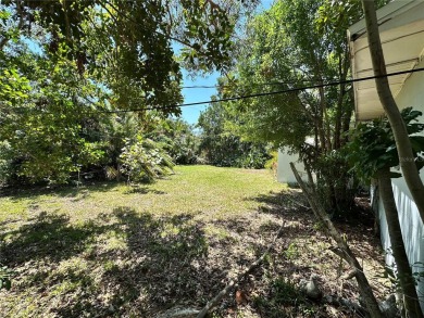 PRICE REDUCED!! HUGE SNELL ISLE LOT- With its prime location in on The Renaisssance Vinoy Golf Club in Florida - for sale on GolfHomes.com, golf home, golf lot