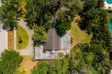 PRICE REDUCED!! HUGE SNELL ISLE LOT- With its prime location in on The Renaisssance Vinoy Golf Club in Florida - for sale on GolfHomes.com, golf home, golf lot