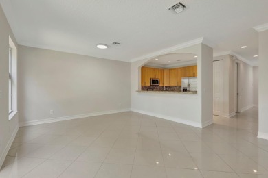 New in the Market, upgraded townhouse in the beautiful Bella on Village Golf Club in Florida - for sale on GolfHomes.com, golf home, golf lot