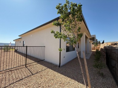 COMPLETED NEW CONSTRUCTION! Nestled above Sunbrook golf course on Sunbrook Golf Course in Utah - for sale on GolfHomes.com, golf home, golf lot