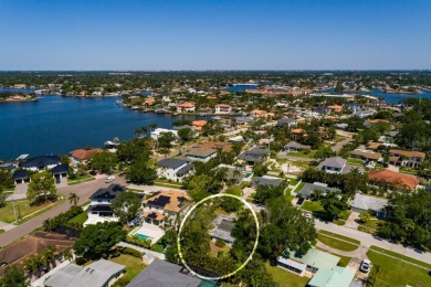 PRICE REDUCED!! HUGE SNELL ISLE LOT- With its prime location in on The Renaisssance Vinoy Golf Club in Florida - for sale on GolfHomes.com, golf home, golf lot