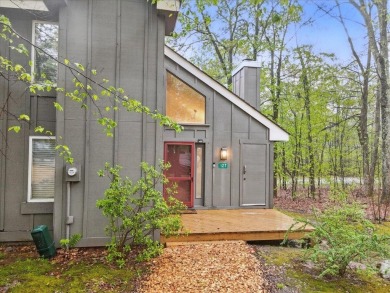 Nestled in the scenic and highly sought-after Lake Harmony, this on Jack Frost National Golf Course in Pennsylvania - for sale on GolfHomes.com, golf home, golf lot