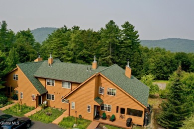 No maintenance, carefree living!  Beautiful 3 story townhouse in on Green Mansions Golf Club in New York - for sale on GolfHomes.com, golf home, golf lot