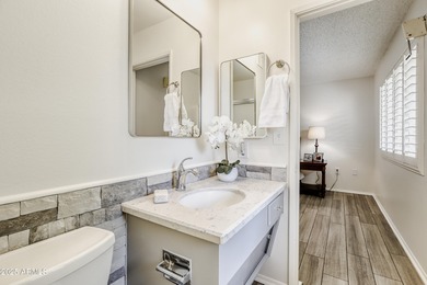 Welcome to this charming 2-bedroom, 2-bath home in Sun City on PalmBrook Country Club in Arizona - for sale on GolfHomes.com, golf home, golf lot