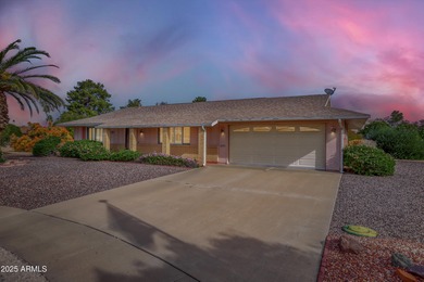 Welcome to this charming 2-bedroom, 2-bath home in Sun City on PalmBrook Country Club in Arizona - for sale on GolfHomes.com, golf home, golf lot