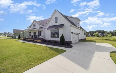 *NEWLY ADDED THIRD BEDROOM AND BATHROOM UPSTAIRS (PERMITTED)!* on  in North Carolina - for sale on GolfHomes.com, golf home, golf lot