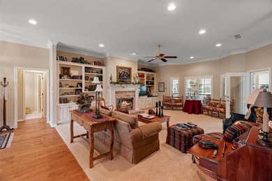 BEAUTIFUL HOME IN PECAN PLANTATION with many possibilities! This on Pecan Plantation Country Club in Texas - for sale on GolfHomes.com, golf home, golf lot