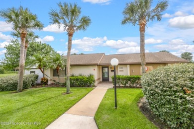 Discover the perfect blend of comfort and tranquility in this on Mallards Landing Golf Course in Florida - for sale on GolfHomes.com, golf home, golf lot