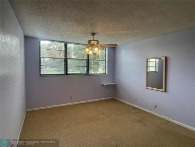 Nice 1 bedroom, 1.5 bath golf view condo that is PRICED TO SELL on  in Florida - for sale on GolfHomes.com, golf home, golf lot